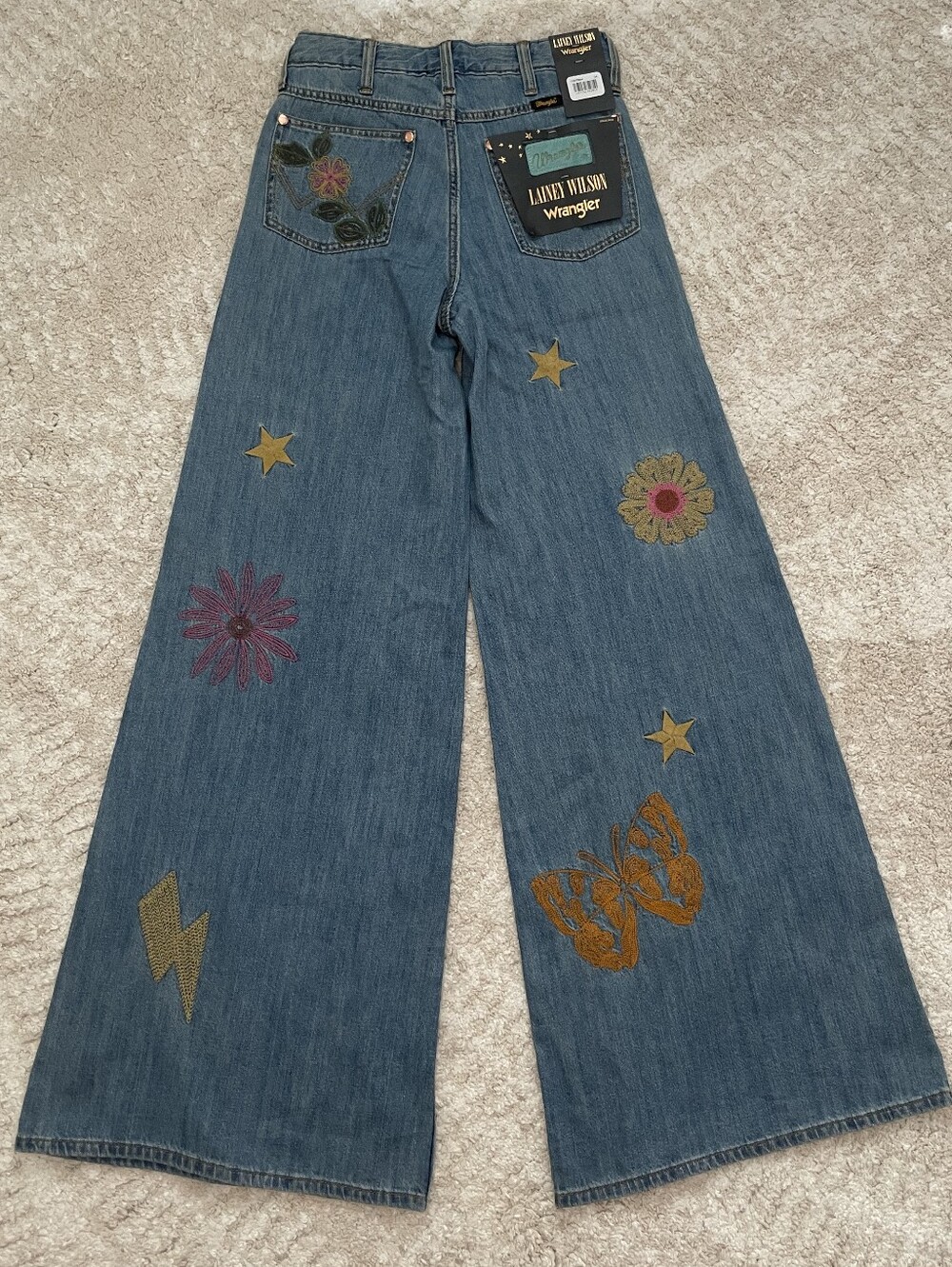 Wrangler NWT Blue Embroidered Wide-Leg Jeans Size 24 - Picture 8 of 13